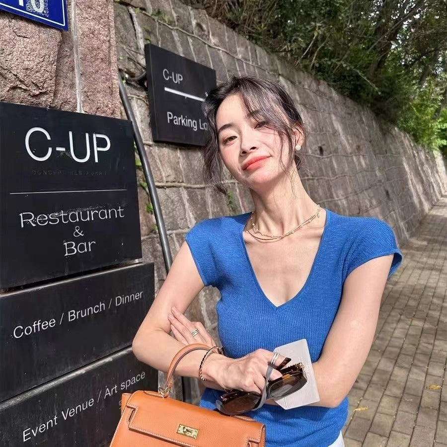 Women Ribbed V-Neck Short Sleeves Fitted Top