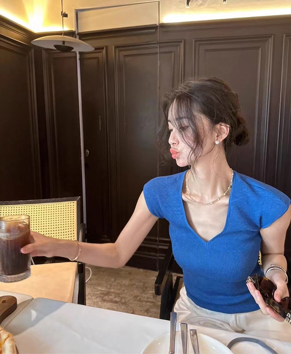 Women Ribbed V-Neck Short Sleeves Fitted Top