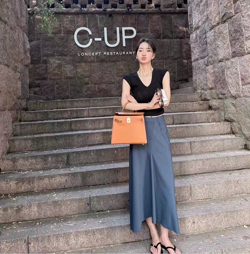 Women Ribbed V-Neck Short Sleeve Crepe Top