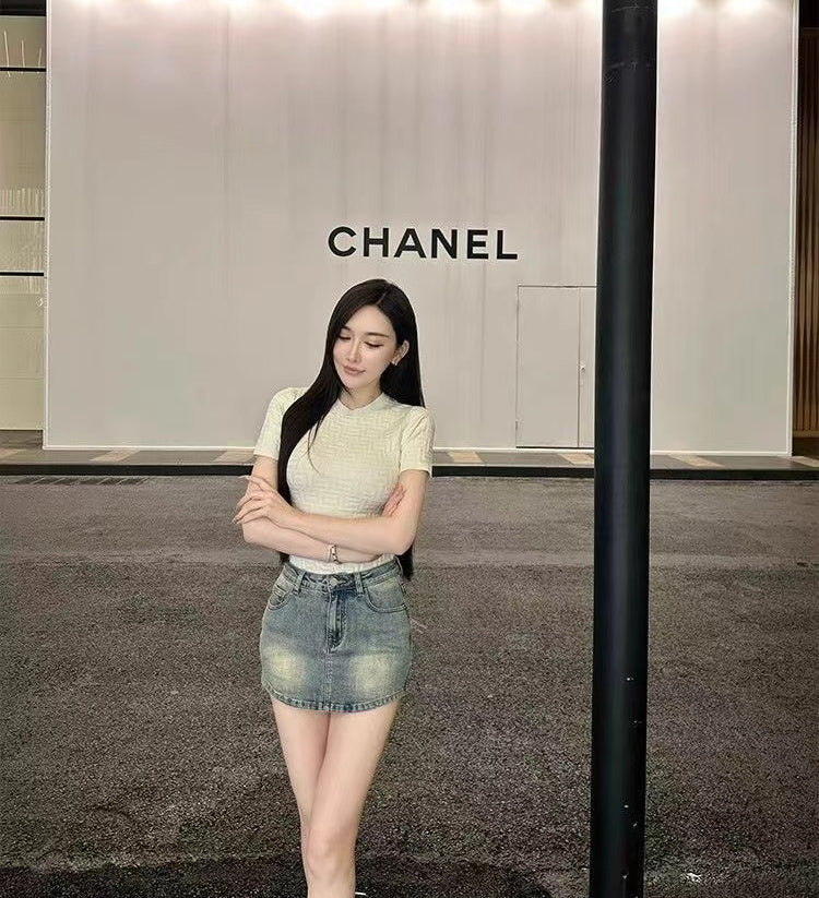Women Round Neck Top