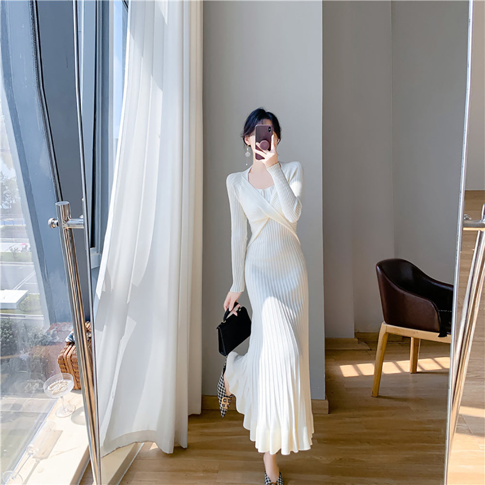 Women Round Neck Long Sleeves Fit and Flare Maxi Dress