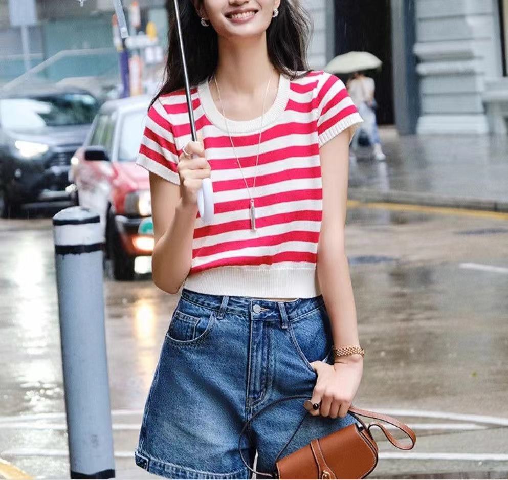 Women Horizontal Striped Top