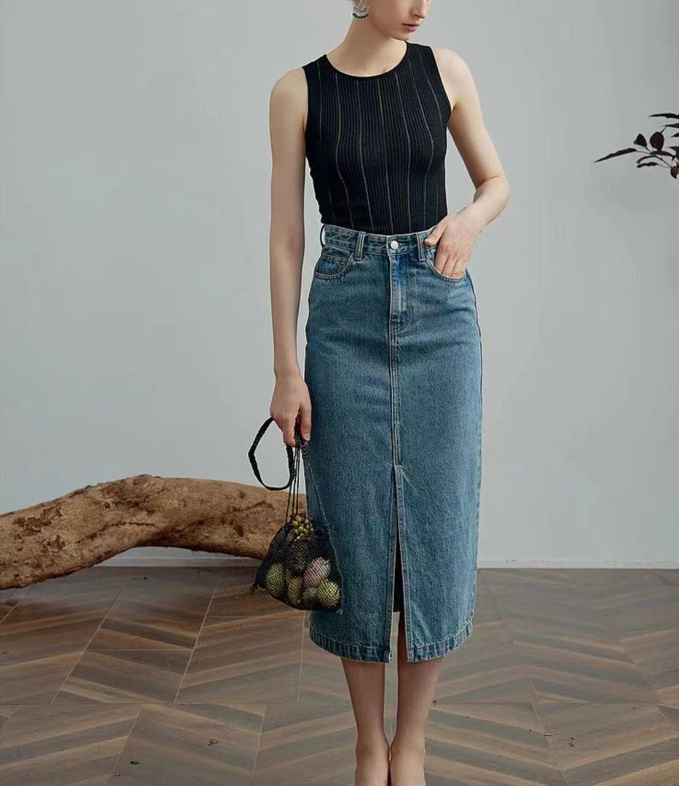 Women Solid Striped Sleeveless Casual Top
