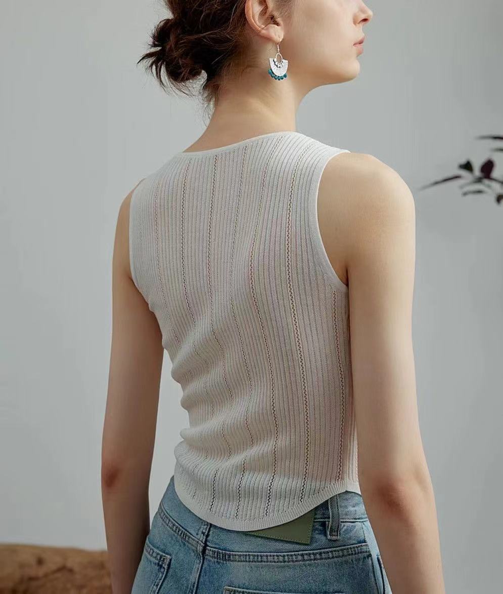Women Vertical Striped Sleeveless Fitted Top