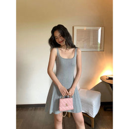 Women Solid Sheath Dress