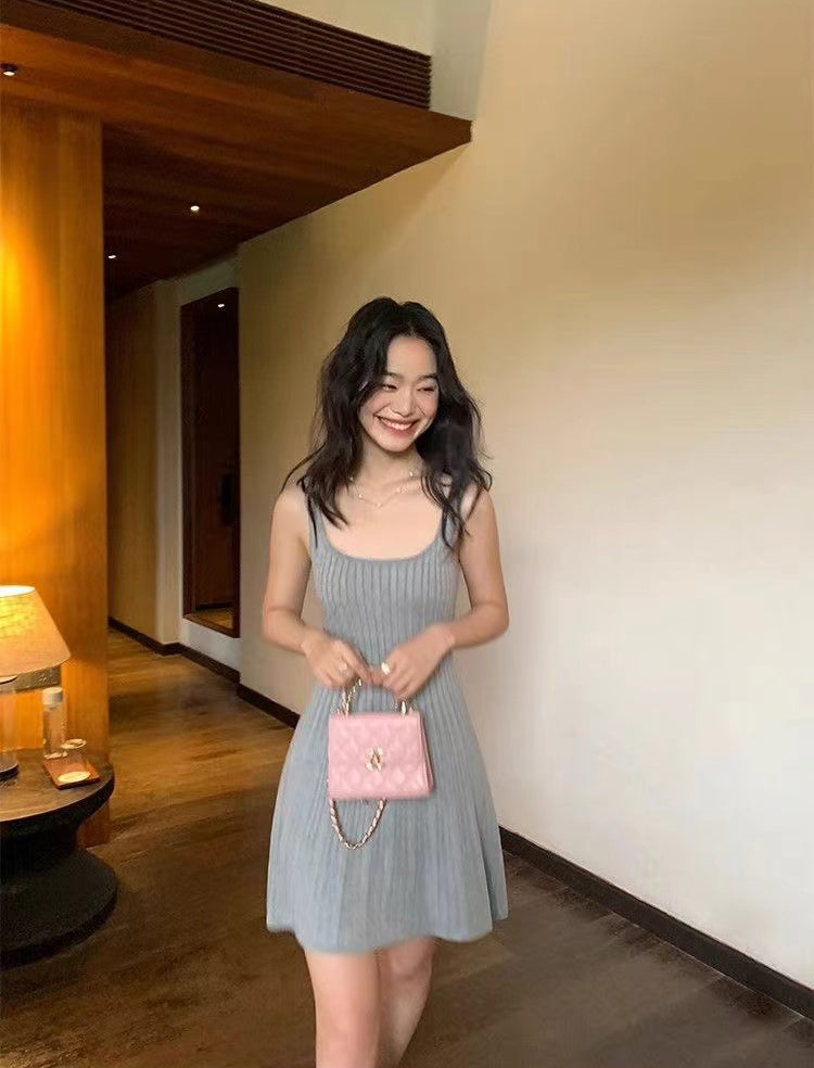 Women Solid Sheath Dress