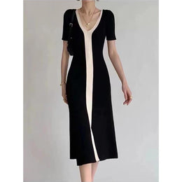 women solid A-Line Midi Dress