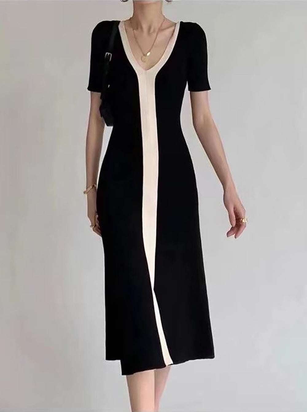 women solid A-Line Midi Dress