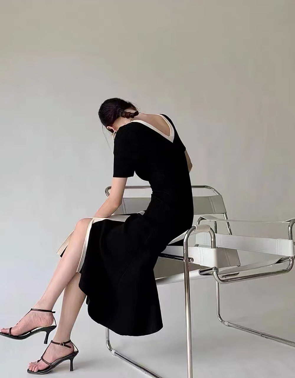 women solid A-Line Midi Dress