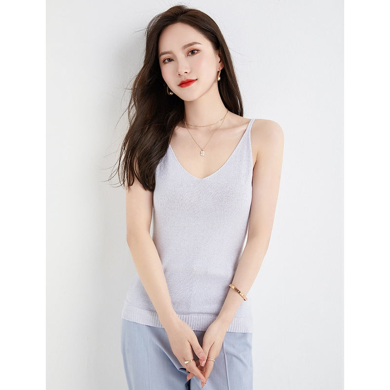 Women Solid V-Neck Sleeveless Regular Top