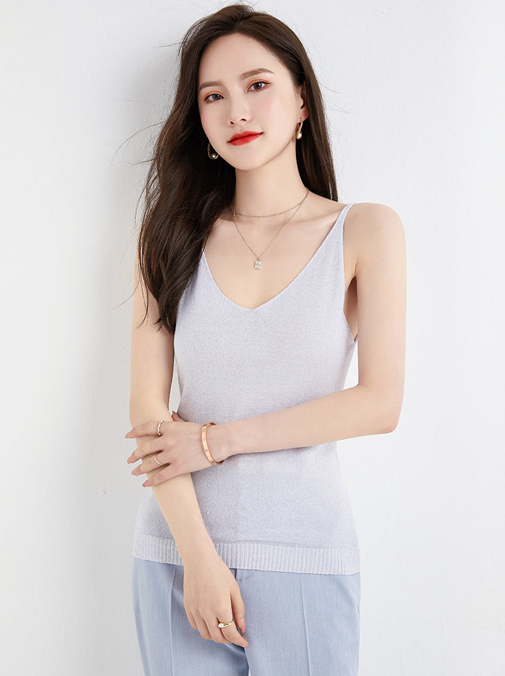 Women Solid V-Neck Sleeveless Regular Top