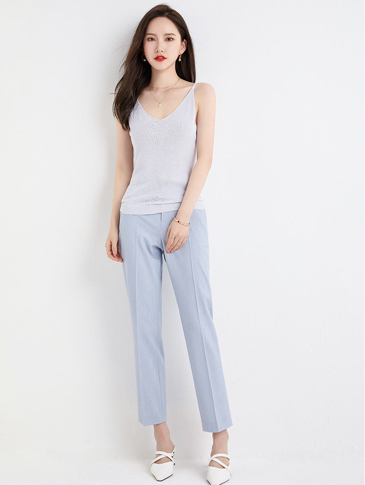 Women Solid V-Neck Sleeveless Regular Top