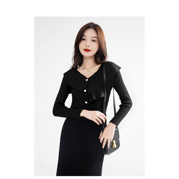 Black V-Neck Ruffled Crop Top