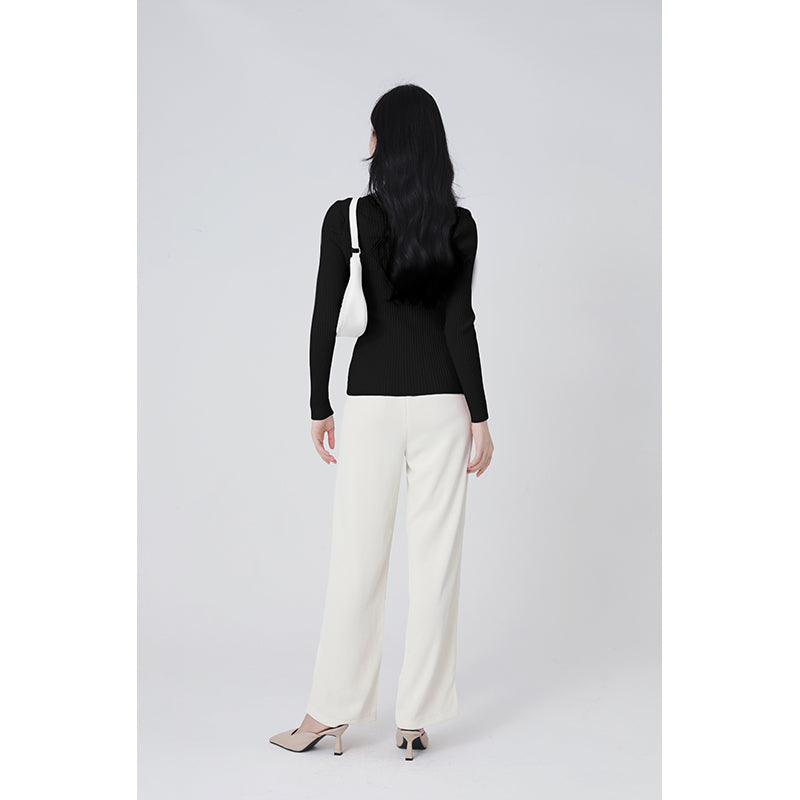 Black Ribbed V-Neck Pullover