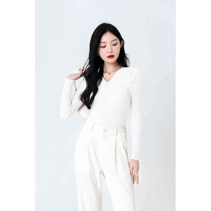 White Ribbed V-Neck Long Sleeves Pullover