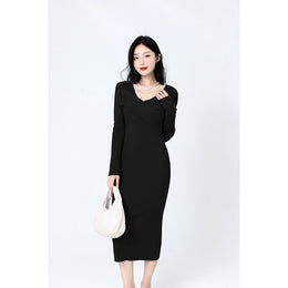 Black V-Neck Bodycon Midi Dress