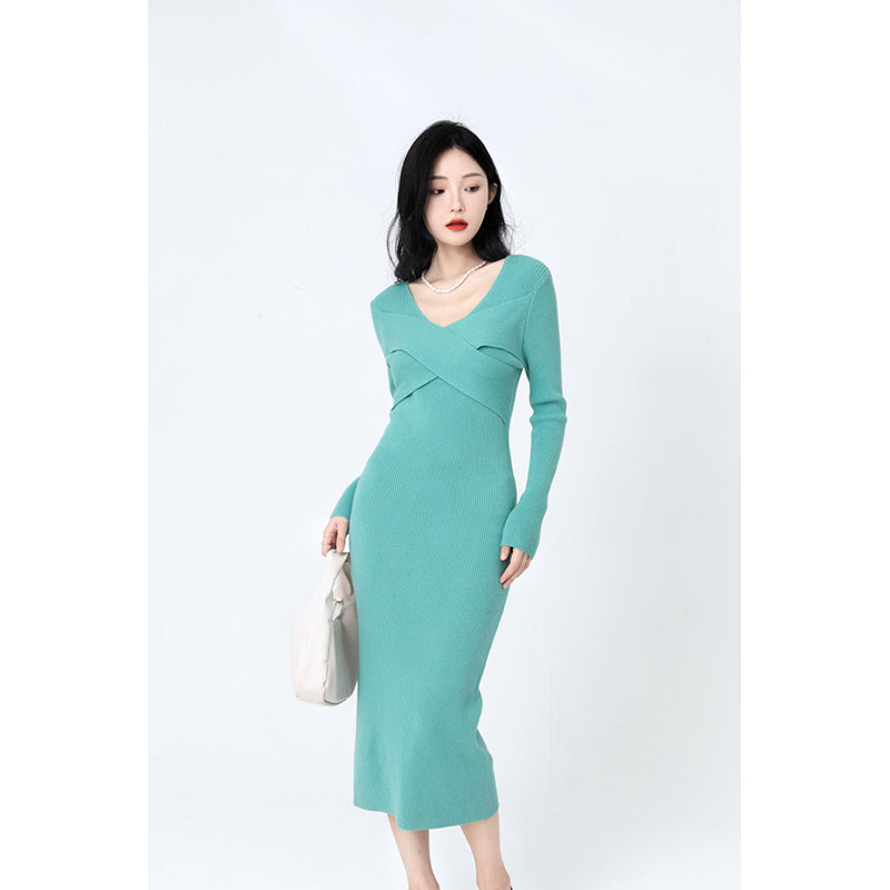 Green V-Neck Bodycon Midi Dress