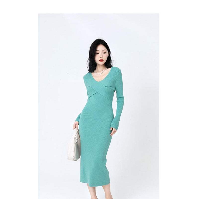 Green V-Neck Bodycon Midi Dress