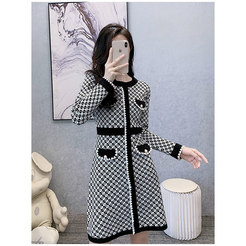 Black & White Geometric Printed A-Line Dress