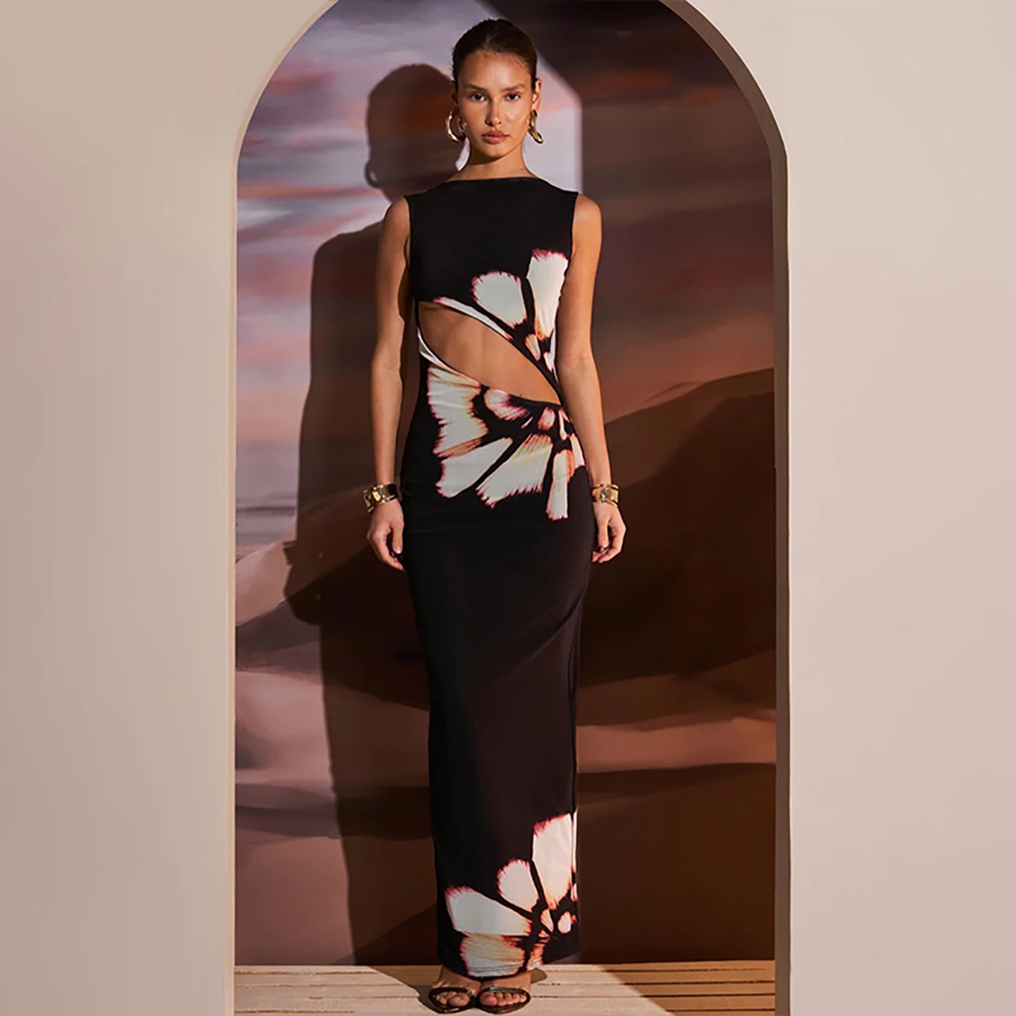 Floral Printed Georgette Cut-Out Detail Bodycon Maxi Dress