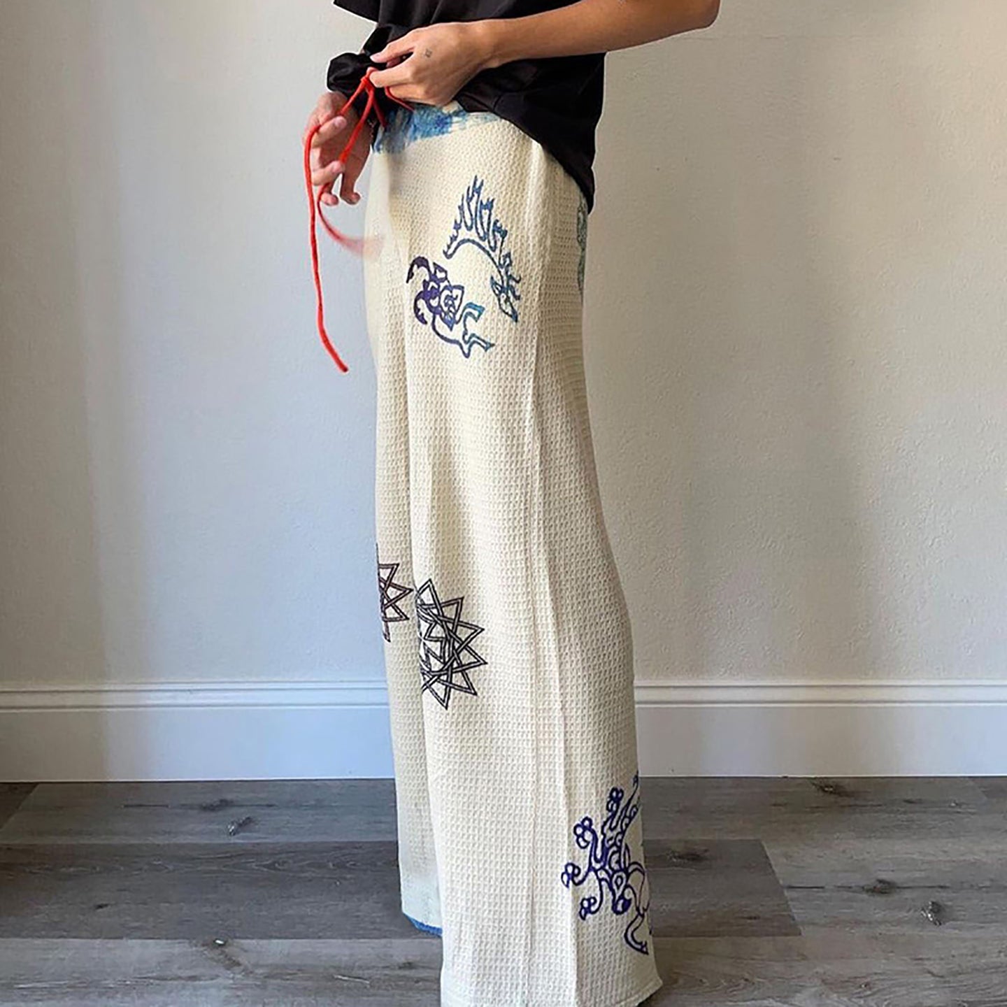 Women Abstract Loose Fit Wide Leg Trousers