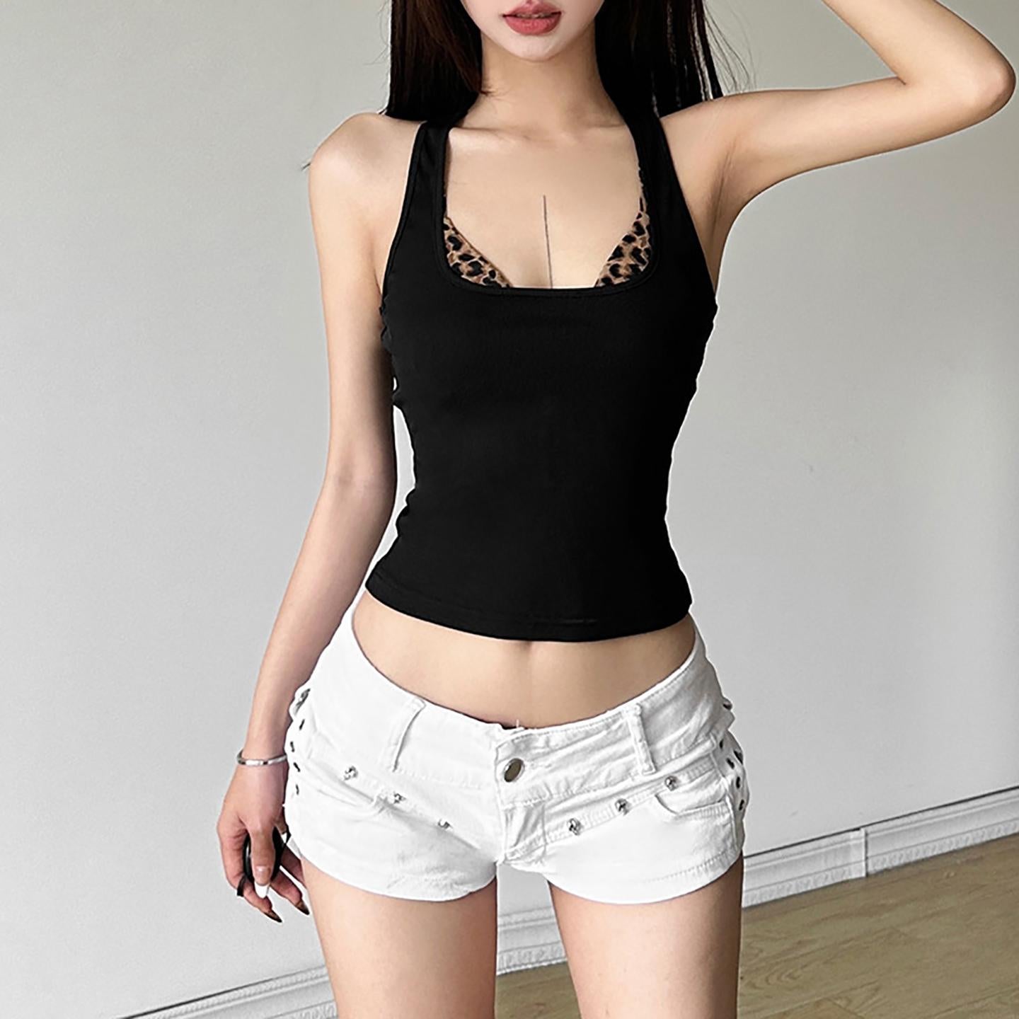 Women Solid Scoop Neck Sleeveless Top