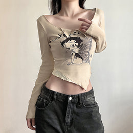 Beige Graphic Printed Fitted Crop Top