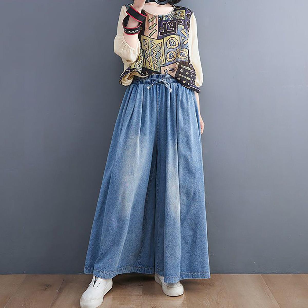 Women Flared Cotton Light Fade Jeans