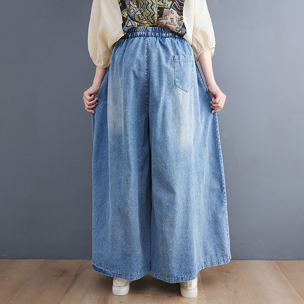 Women Flared Cotton Light Fade Jeans