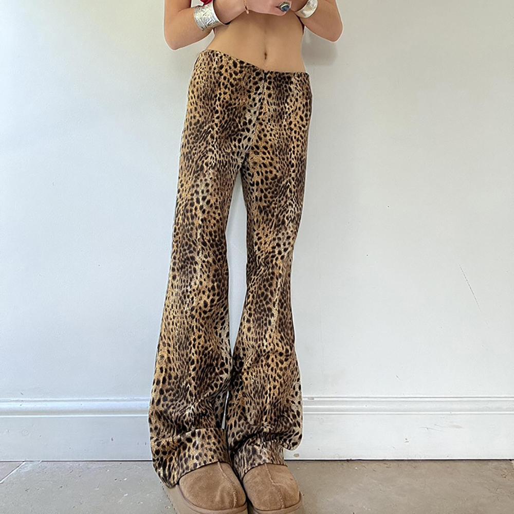 Women Animal Printed Loose Fit Easy Wash Pleated Trousers