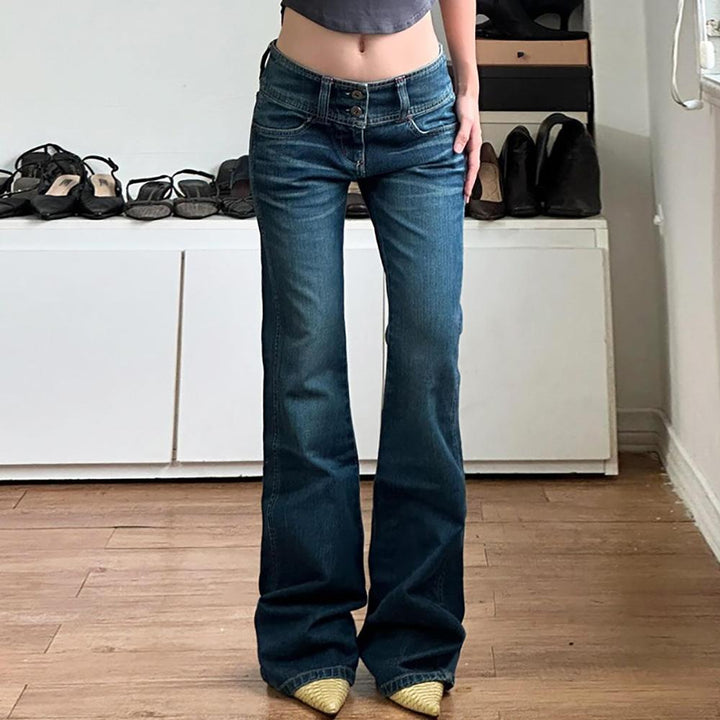 Women Light Fade Mid-Rise Mom Fit Jeans