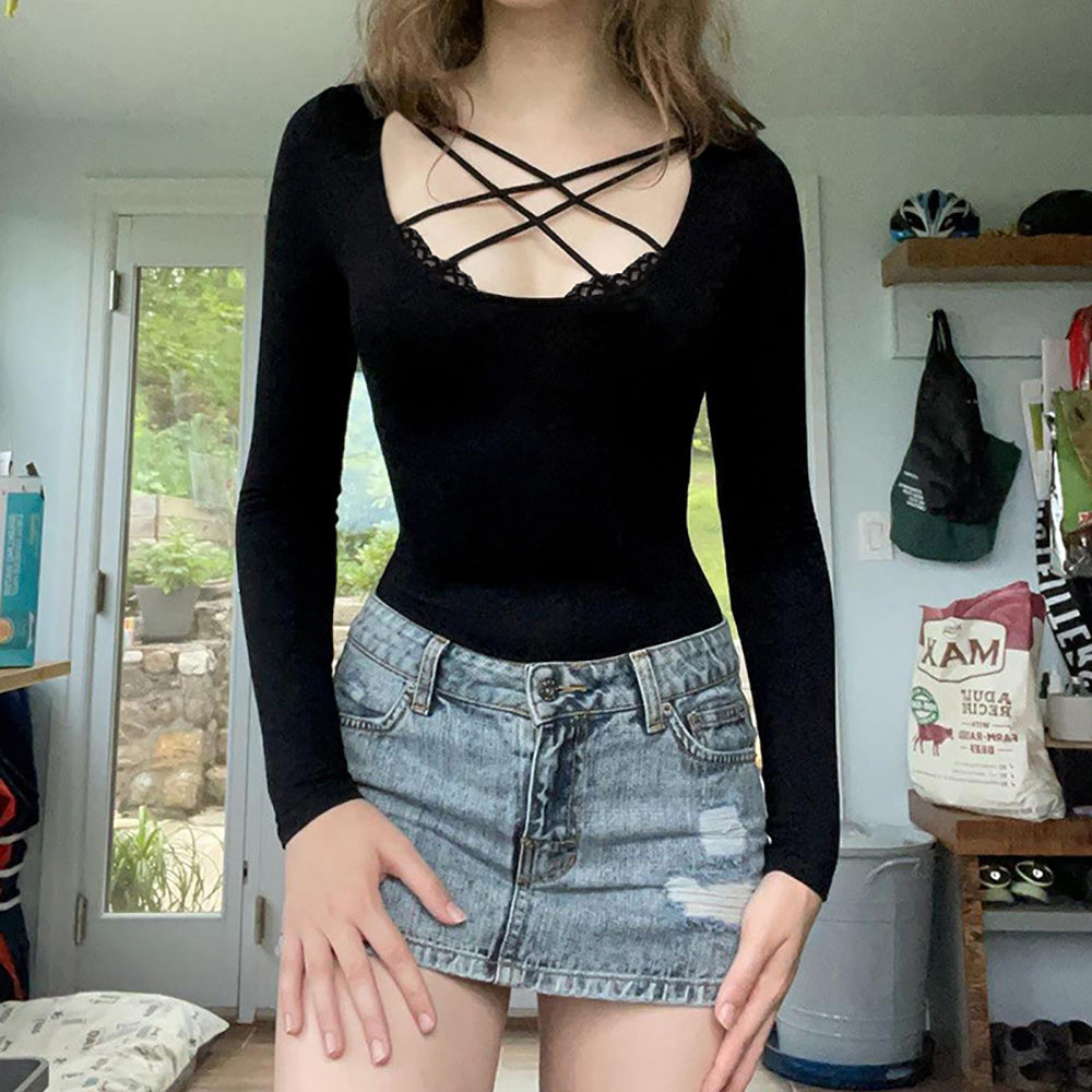 Women Scoop Neck Fitted Top