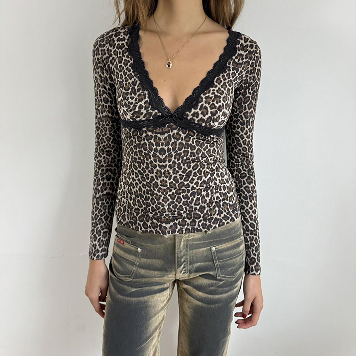 Women Animal Printed V-Neck Top