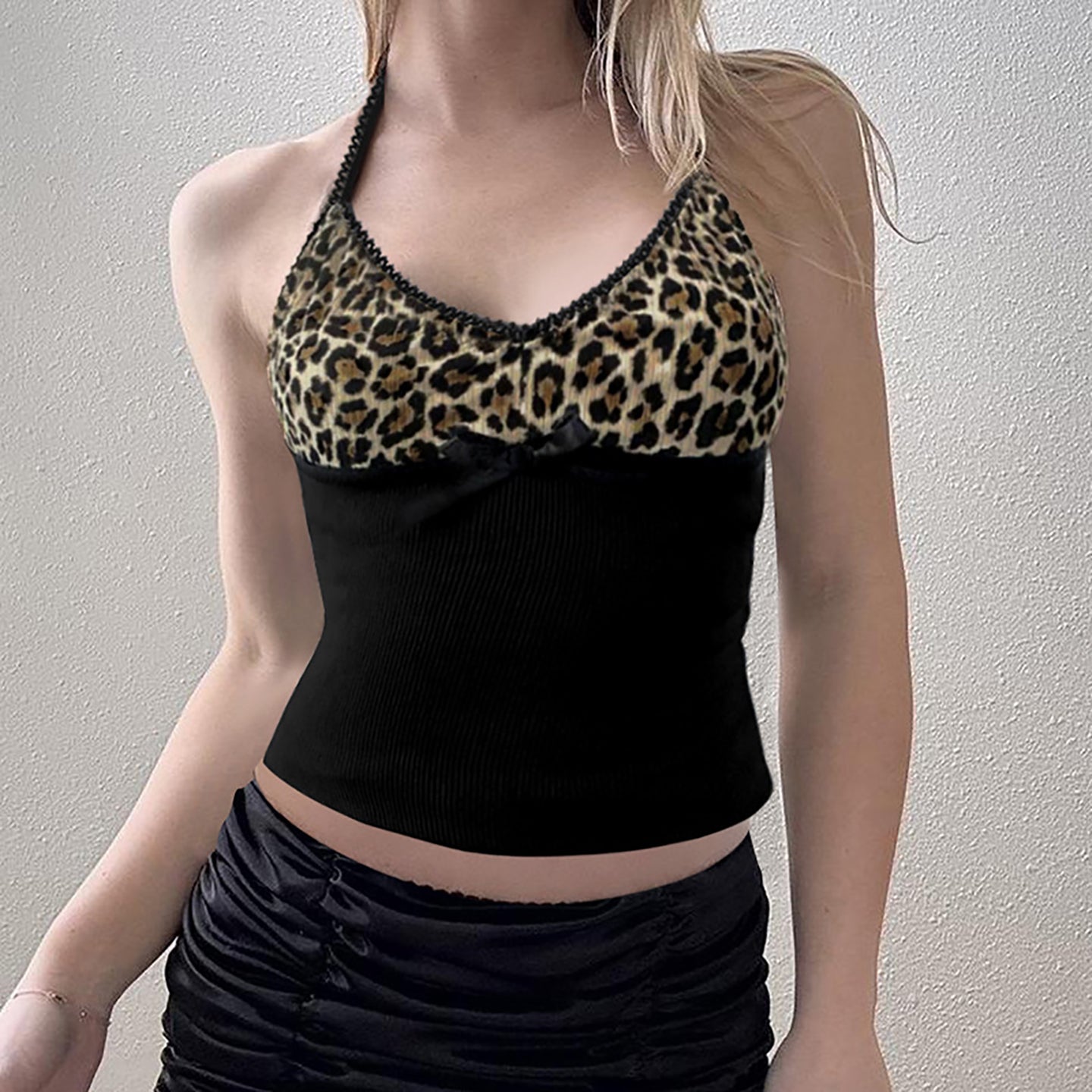 Women Animal Print Halter Neck Crop Top