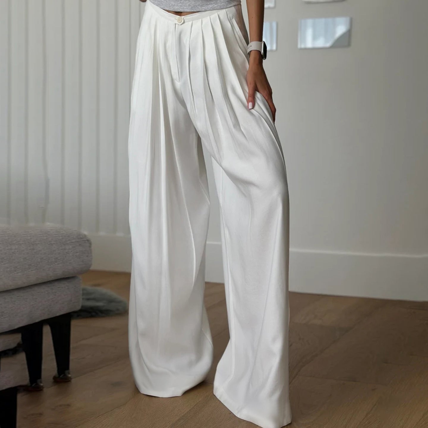 Women Loose Fit Easy Wash Pleated Wide Leg Trousers