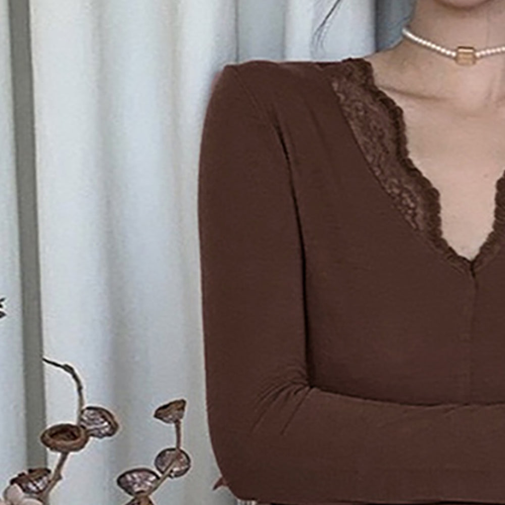 Women Extended Sleeves Top