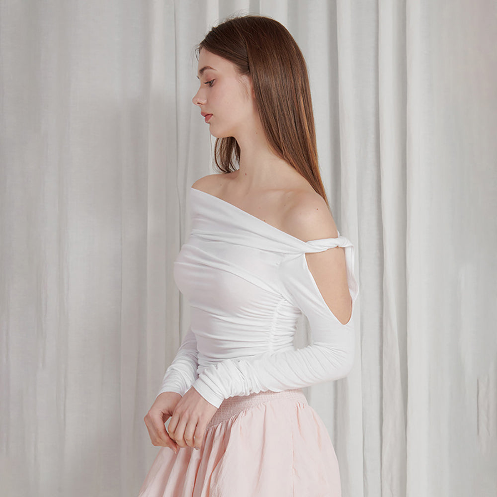 Women Slit Sleeve Gathered Regular Crop Top
