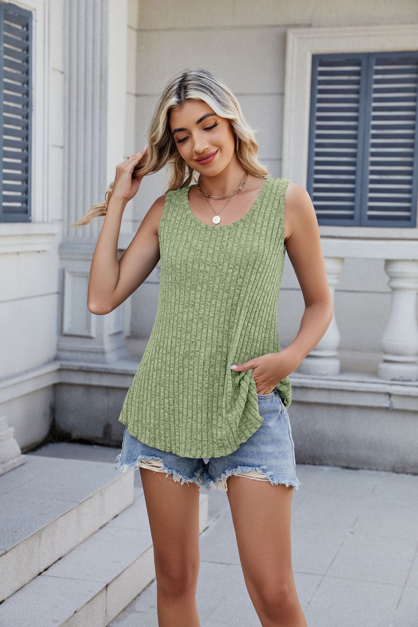 StyleCast Women Ribbed Longline Sleeveless Top