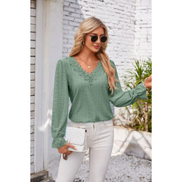 Women Embroidered Puff Sleeves Top