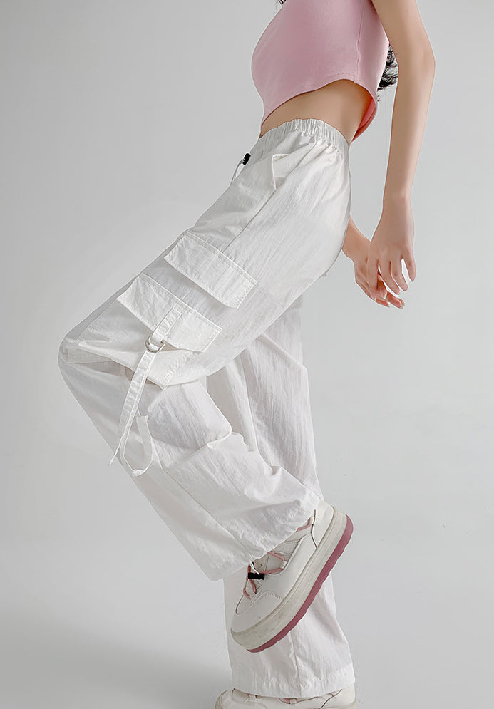 Women Solid Straight Fit Mid-Rise Casual Parachute Trouser