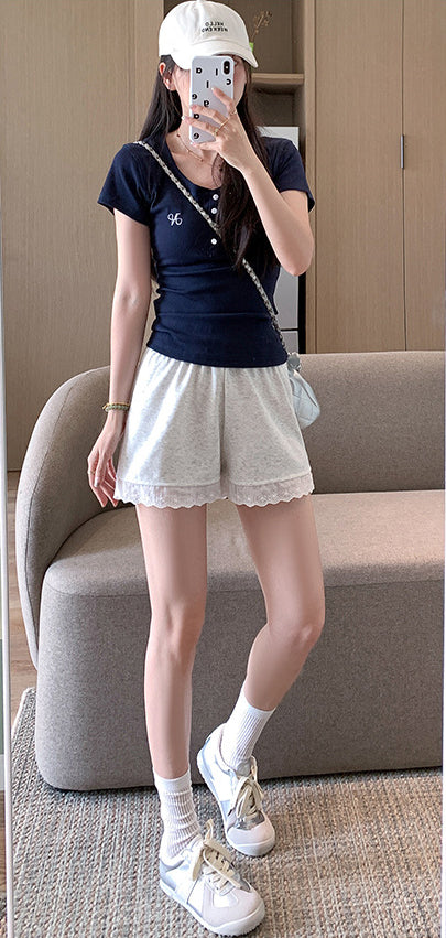 Women Solid Chino Shorts