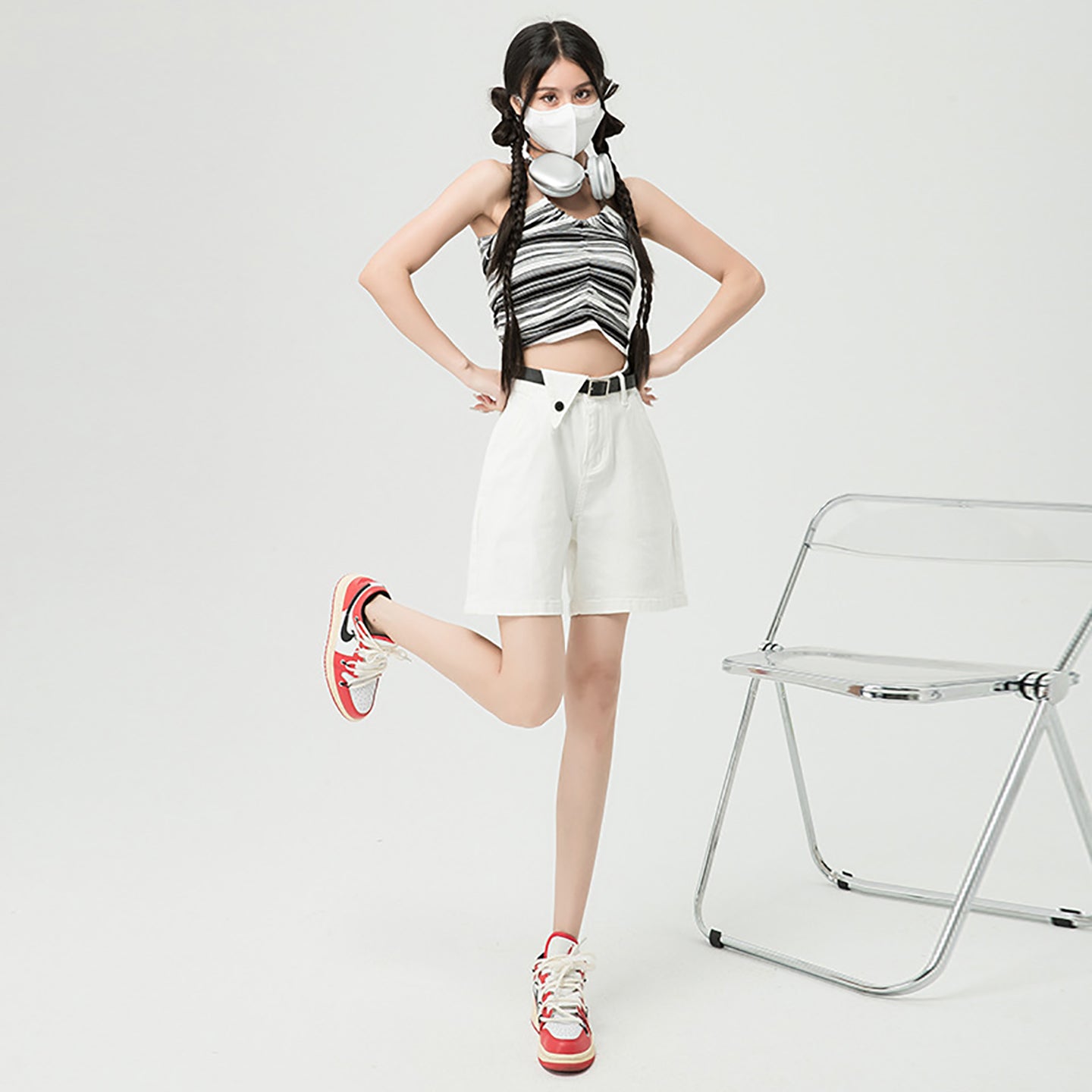 Women Mid-Rise Denim Shorts