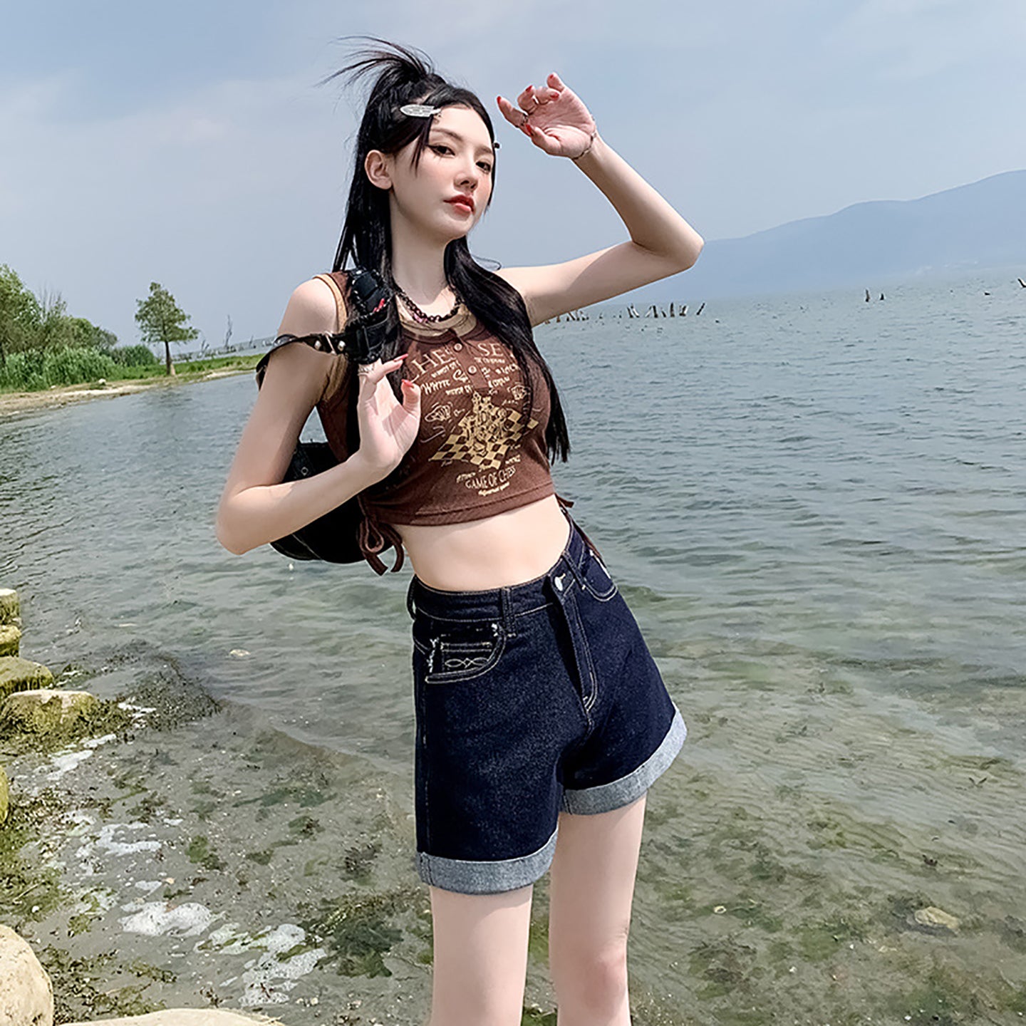 Women Mid-Rise Cotton Denim Shorts