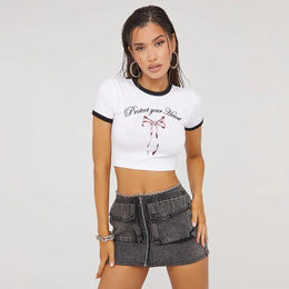 Women Printed Raw Edge Slim Fit T-shirt