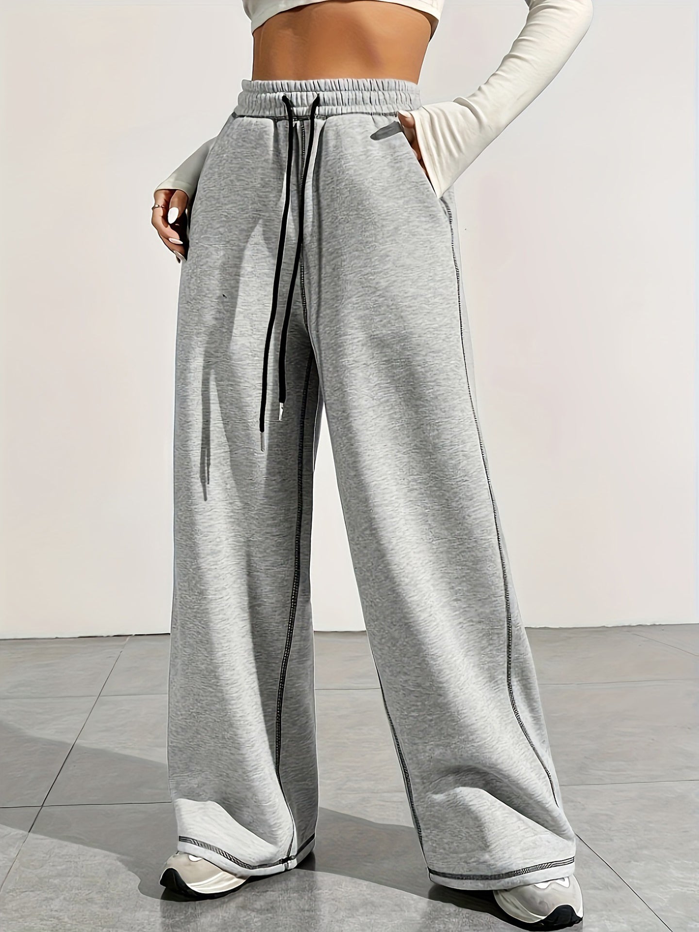 Women Loose Fit Mid-Rise Joggers