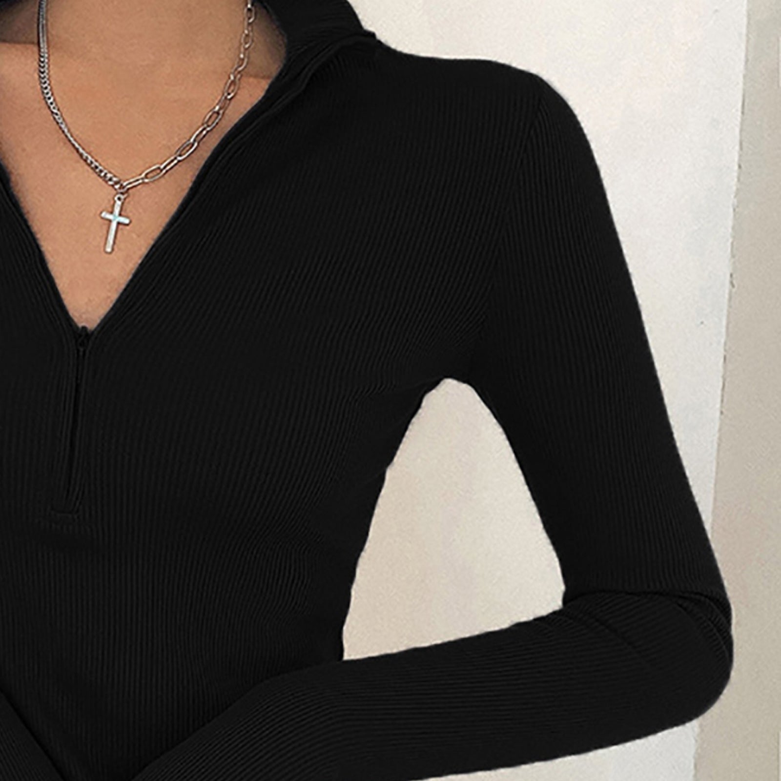 Women Extended Sleeves Crop Top
