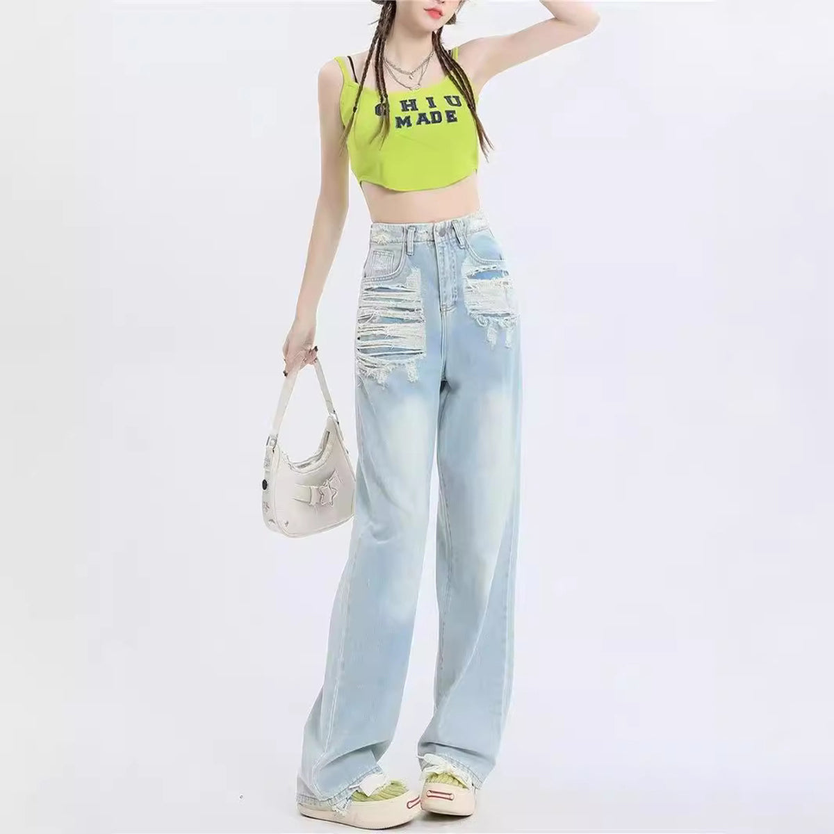 Women Relaxed Fit Light Fade Jeans