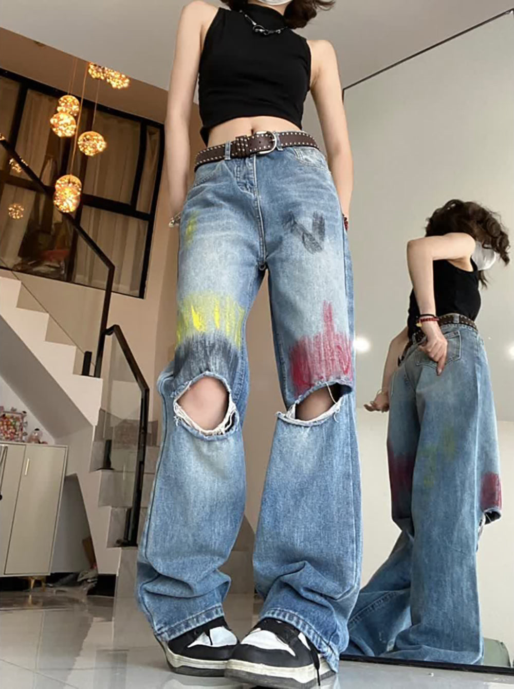 Mid-Rise Relaxed Fit Jeans