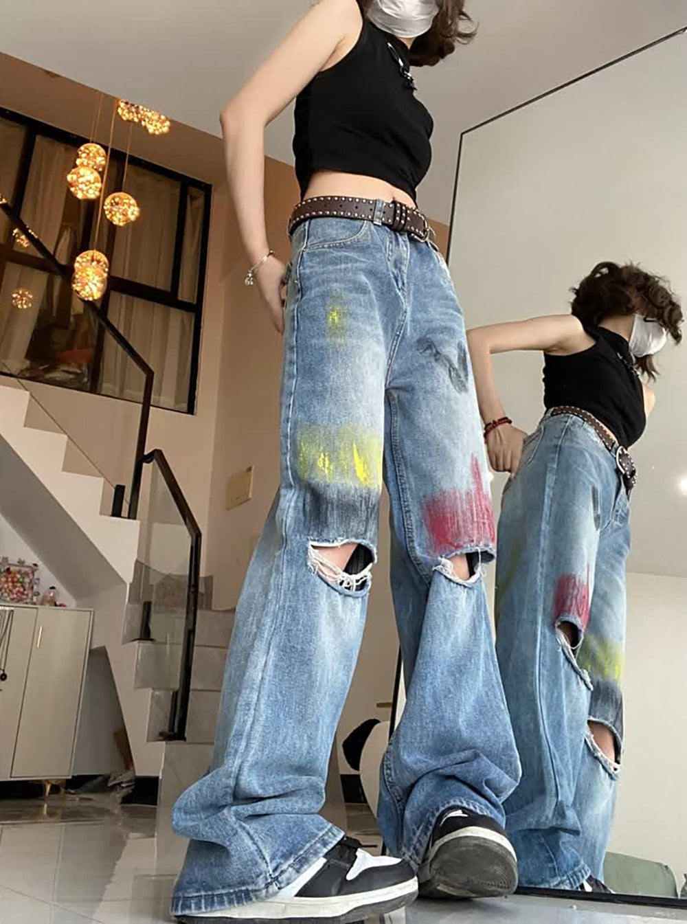 Mid-Rise Relaxed Fit Jeans