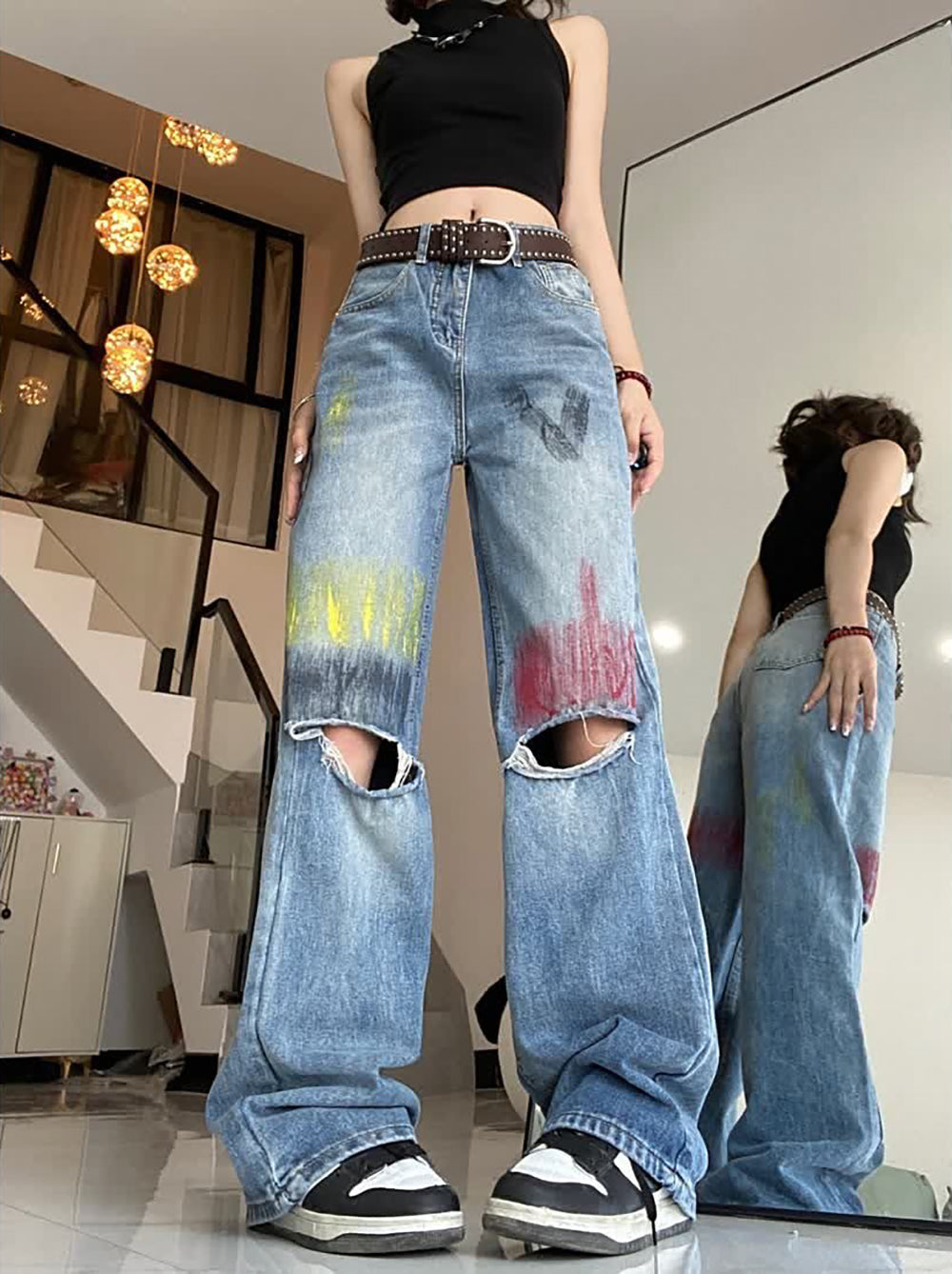 Mid-Rise Relaxed Fit Jeans